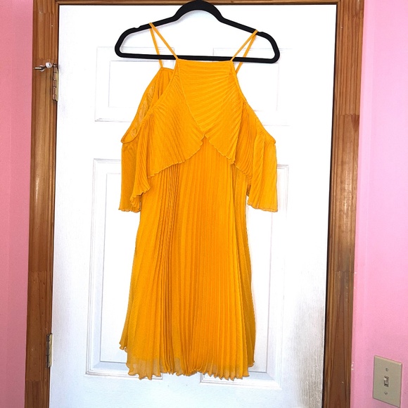 ASOS Yellow Pleated Off the Shoulder Mini Dress - Picture 2 of 9